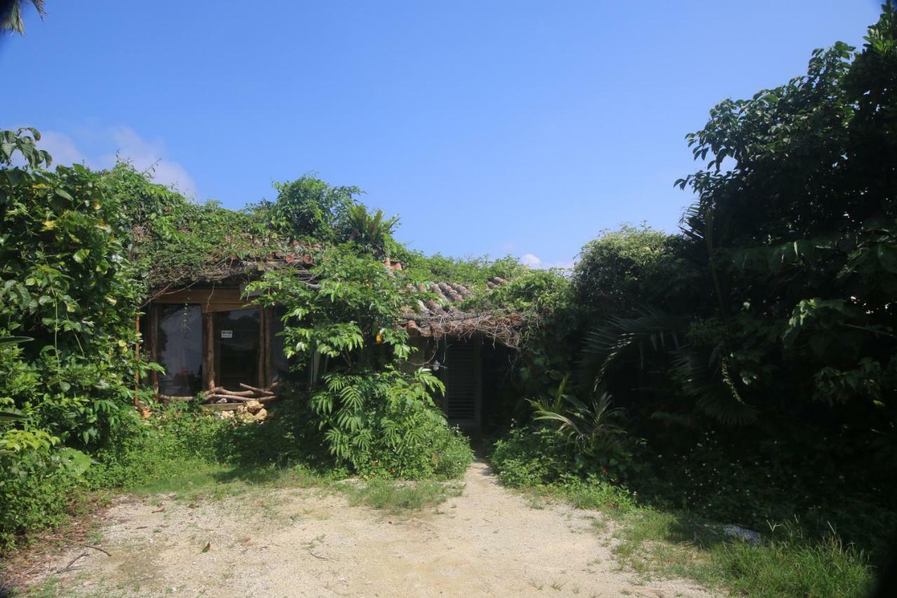 Kukuru Camping Hotel Miyakojima  Kültér fotó